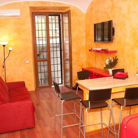Ferienwohnung Lucky Domus Esquilino Rom Zimmer foto