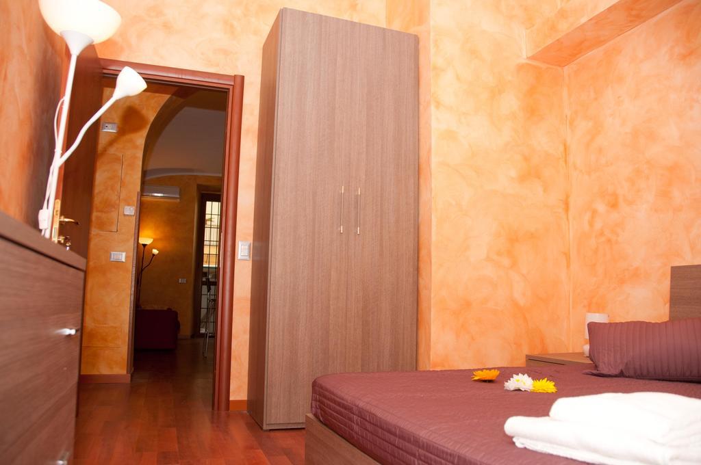 Ferienwohnung Lucky Domus Esquilino Rom Zimmer foto